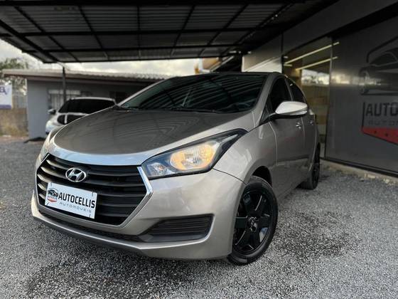 HYUNDAI HB20 1.0 COMFORT 12V FLEX 4P MANUAL HYUNDAI HB20 1.0 COMFORT 12V FLEX 4P MANUAL